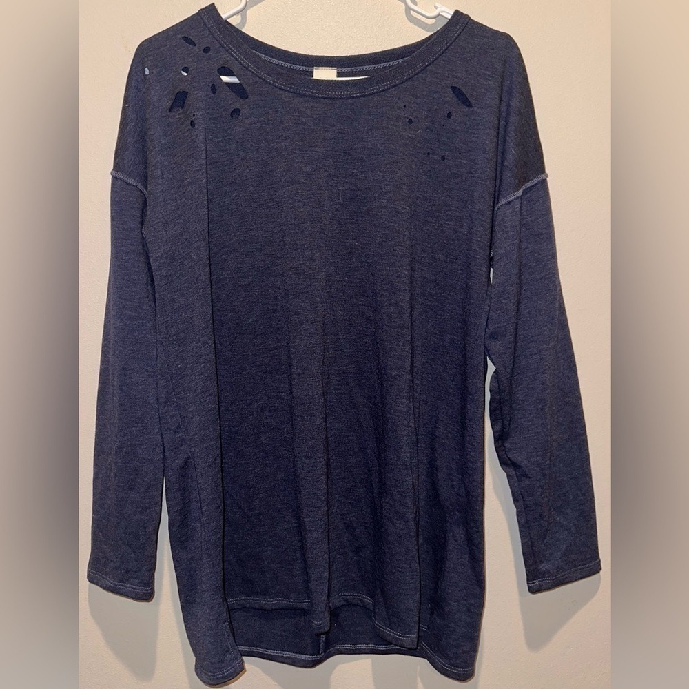 Sew In Love Distressed Long Sleeve Top Navy Blue Heathered Crew Neck ET844-FT M